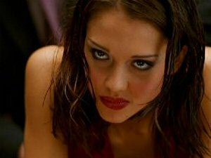 Jessica Alba is Max in Dark Angel Jessica Alba is Max in Dark Angel