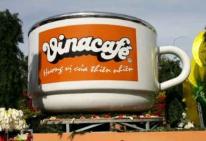 vinacafe-worlds-largest-coffee-cup.jpg