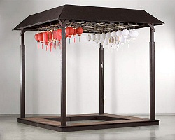 Gazebo chess set by Wei Lieh Lee Gazebo chess set by Wei Lieh Lee