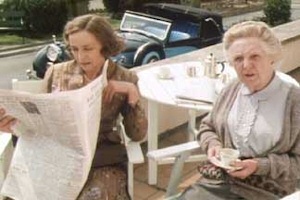 Joan Hickson as Miss Marple Joan Hickson as Miss Marple