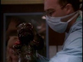Anthony Edwards and guest star alien baby in ER season 1 Anthony Edwards and guest star alien baby in ER season 1