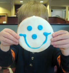 Cookie smile! Cookie smile!