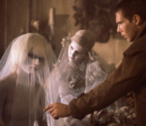 Blade Runner: Deckard meets Pris Blade Runner: Deckard meets Pris