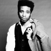 Marques Toliver: White Sails Marques Toliver: White Sails