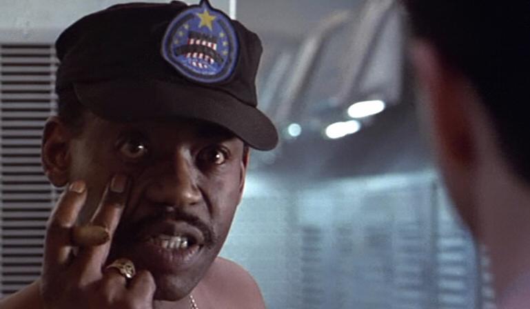 apone-al-matthews-aliens.jpg